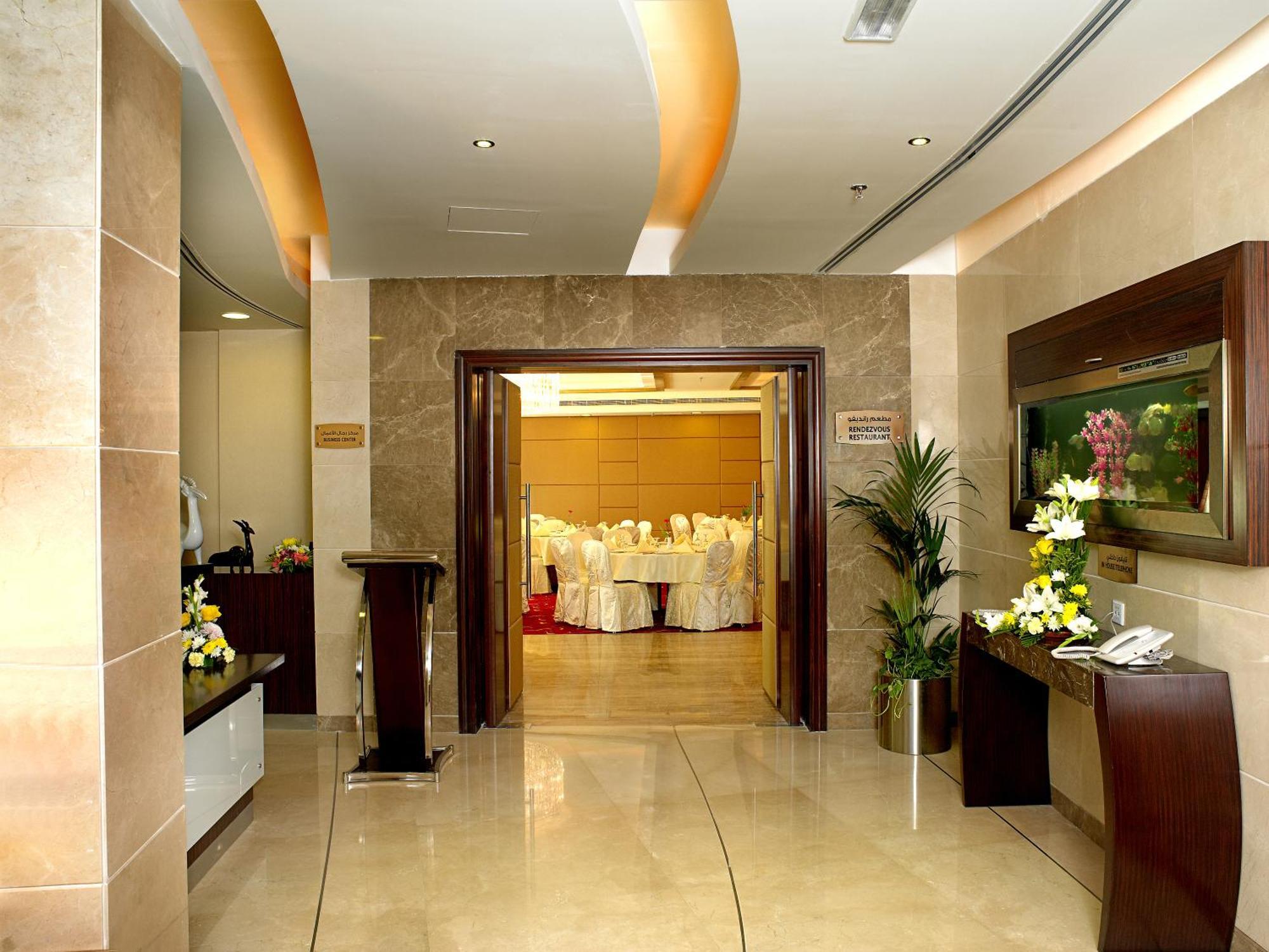 Landmark Grand Hotel Dubai Restaurant foto